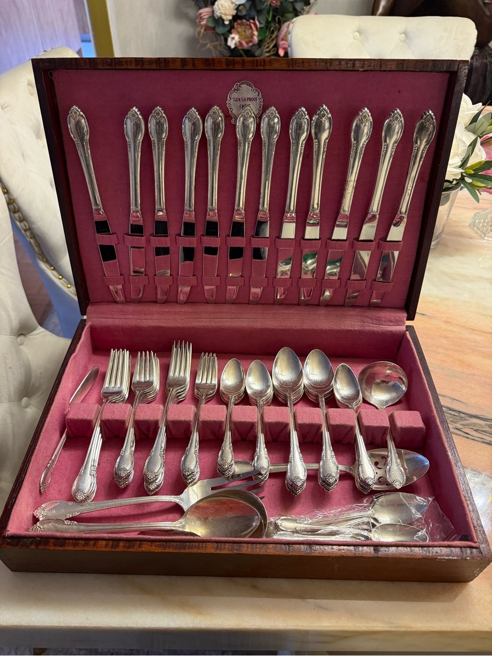 Vintage-Style Silver Plated Flatware Set - 52 Pieces - Silver-plated